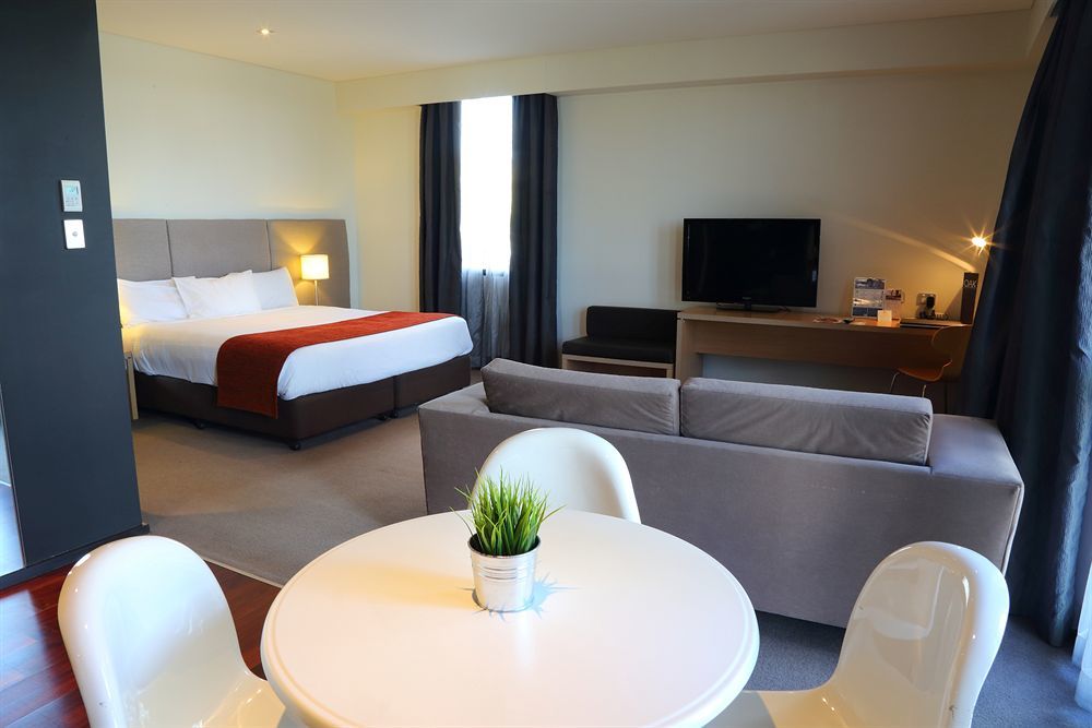 Alpha Hotel Eastern Creek Buitenkant foto